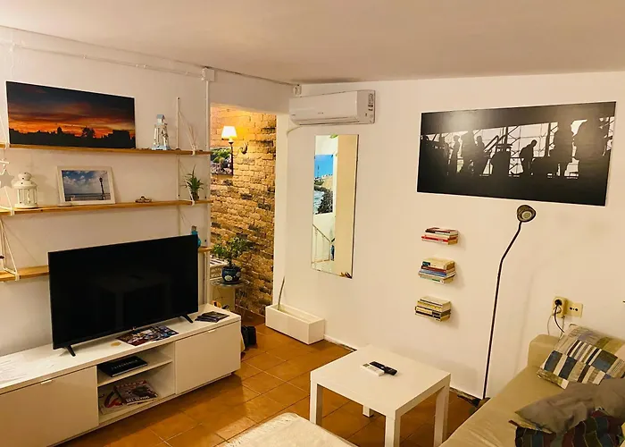 Atico * Καντίζ